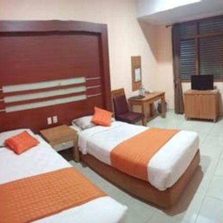 Hotel Senen Indah Syariah Джакарта Экстерьер фото