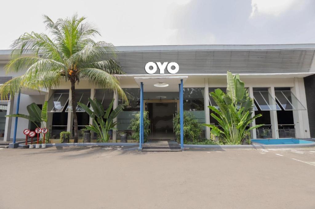 Hotel Senen Indah Syariah Джакарта Экстерьер фото