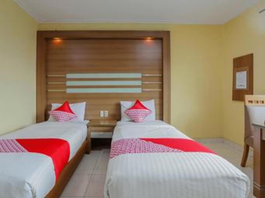 Hotel Senen Indah Syariah Джакарта Экстерьер фото
