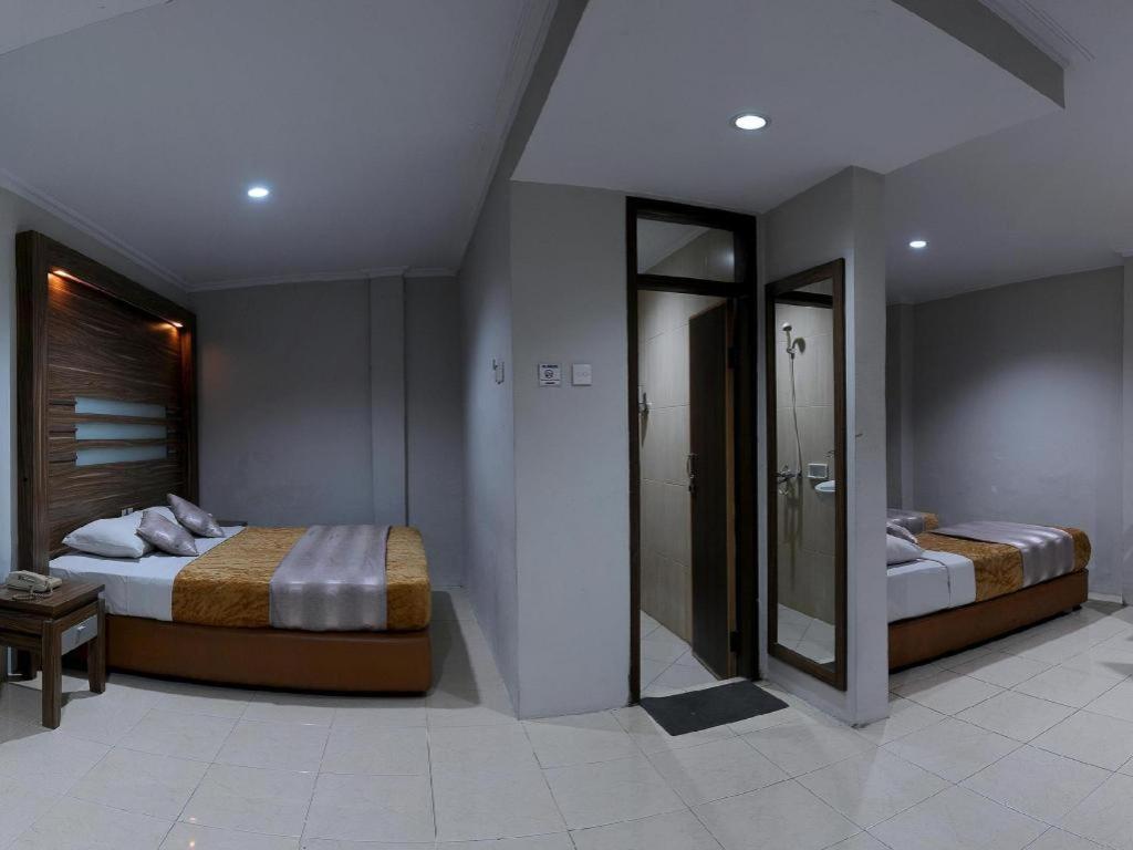 Hotel Senen Indah Syariah Джакарта Экстерьер фото